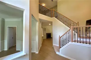 7035 Grand View Way, Suwanee, GA 30024 - Photo 18