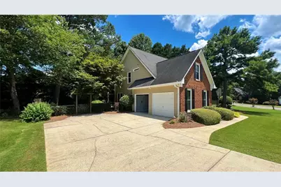 7035 Grand View Way, Suwanee, GA 30024 - Photo 10