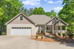 45 Holcomb Dr, Cleveland, GA 30528 - Photo 1
