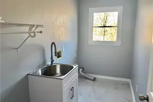 240 Creekside Park Dr, Alpharetta, GA 30022 - Photo 26