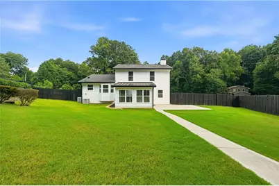880 The Circle, Lawrenceville, GA 30043 - Photo 30