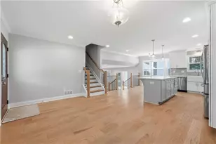 880 The Cir, Lawrenceville, GA 30043 - Photo 6