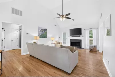 5659 Lakeshore Road, Buford, GA 30518 - Photo 6