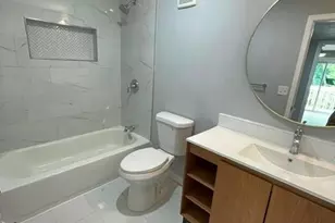 2697 Vinings Central Dr SE, Atlanta, GA 30339 - Photo 16