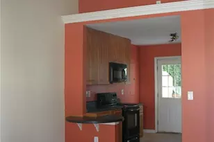1503 Stone Gate Ln SE, Atlanta, GA 30317 - Photo 6