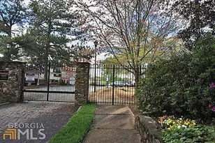 1503 Stone Gate Ln SE, Atlanta, GA 30317 - Photo 12