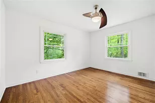 445 Forest Hills Dr, Atlanta, GA 30342 - Photo 24