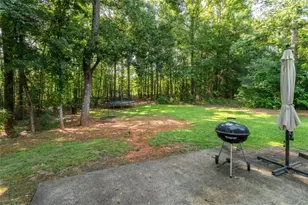 1537 Cardinal Ln, Winder, GA 30680 - Photo 8