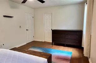 947 Lake Dr, Snellville, GA 30039 - Photo 12
