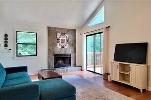 947 Lake Dr, Snellville, GA 30039 - Photo 2