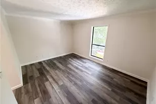 216 Summit N Dr NE, Atlanta, GA 30324 - Photo 4