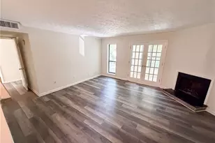 216 Summit N Dr NE, Atlanta, GA 30324 - Photo 8