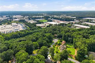 2059 Mountain Creek Dr, Stone Mountain, GA 30087 - Photo 30