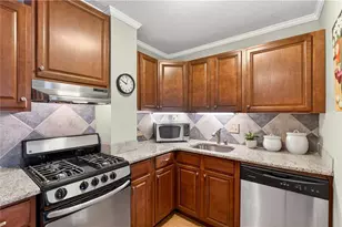 2285 Peachtree Rd NE, Atlanta, GA 30309 - Photo 4