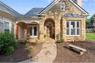 802 Lakeglen Drive, Suwanee, GA 30024 - Photo 6