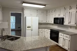 978 SW Mill Bend Dr SW, Lawrenceville, GA 30044 - Photo 4