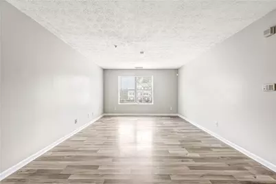 13202 Fairington Ridge Circle, Lithonia, GA 30038 - Photo 4
