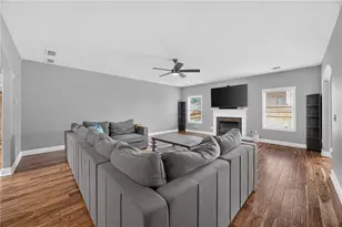 3831 Lake Haven Way, Atlanta, GA 30349 - Photo 14