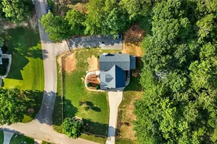 176 Oak Leaf Dr, Carrollton, GA 30116 - Photo 32