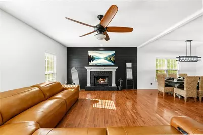 176 Oak Leaf Drive, Carrollton, GA 30116 - Photo 4