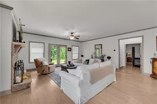 6490 Providence Lake Dr, Gainesville, GA 30506 - Photo 4