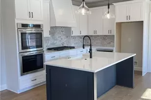 2958 Graham Gardens Ln, Marietta, GA 30062 - Photo 6