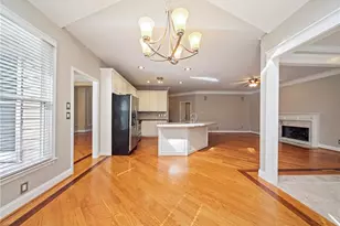 135 Nautica Way, Roswell, GA 30076 - Photo 14