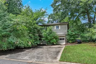 233 Foothill Dr, Woodstock, GA 30188 - Photo 4