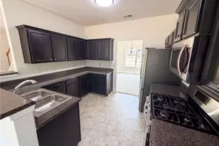 212 Summer Gate Ln, Villa Rica, GA 30180 - Photo 2