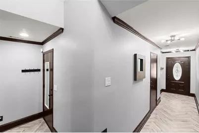 5583 Julian Place, Atlanta, GA 30342 - Photo 6