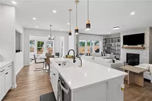 619 Napier Pass, Peachtree City, GA 30269 - Photo 8