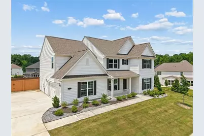619 Napier Pass, Peachtree City, GA 30269 - Photo 2