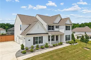 619 Napier Pass, Peachtree City, GA 30269 - Photo 2