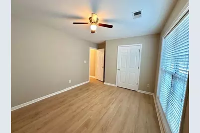 1080 Chandler Ridge Drive, Lawrenceville, GA 30045 - Photo 10