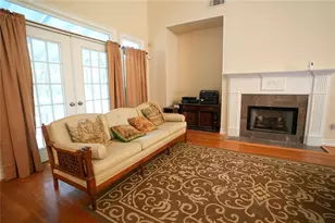 8183 7 Oaks Dr, Jonesboro, GA 30236 - Photo 12