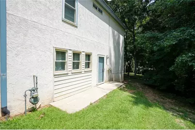 8183 Seven Oaks Drive, Jonesboro, GA 30236 - Photo 6