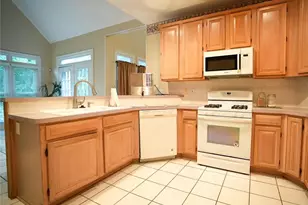 8183 7 Oaks Dr, Jonesboro, GA 30236 - Photo 14