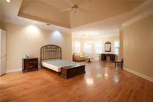 8183 7 Oaks Dr, Jonesboro, GA 30236 - Photo 18