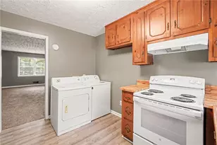 230 Powder Springs St, Hiram, GA 30141 - Photo 6