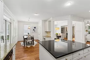 1634 Gilstrap Ln NW, Atlanta, GA 30318 - Photo 20