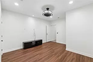 1634 Gilstrap Ln NW, Atlanta, GA 30318 - Photo 36