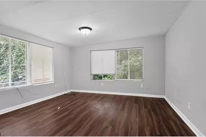 1827 Joseph E Boone Boulevard NW, Atlanta, GA 30314 - Photo 4