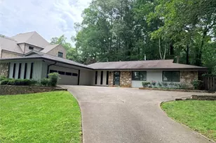 298 Indian Hills Trail, Marietta, GA 30068 - Photo 2
