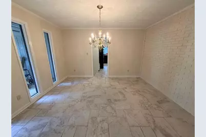 298 Indian Hills Trail, Marietta, GA 30068 - Photo 4