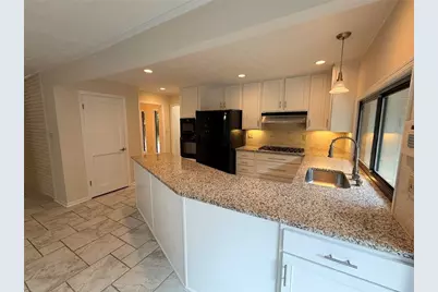298 Indian Hills Trail, Marietta, GA 30068 - Photo 8