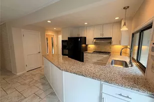 298 Indian Hills Trail, Marietta, GA 30068 - Photo 8