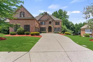 2452 Walkers Glen Ln, Buford, GA 30519 - Photo 1
