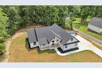 1020 Oakridge Drive, Griffin, GA 30223 - Photo 2