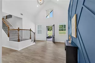 1020 Oak Ridge Dr, Griffin, GA 30223 - Photo 8