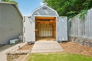 527 Paden Dr, Lawrenceville, GA 30044 - Photo 36